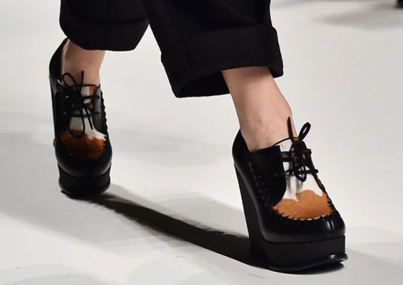 تألقي بأحذية الOxford هذا الشتاء